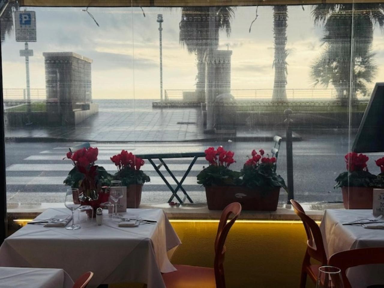 Hotel Ristorante Milton Varazze Luaran gambar