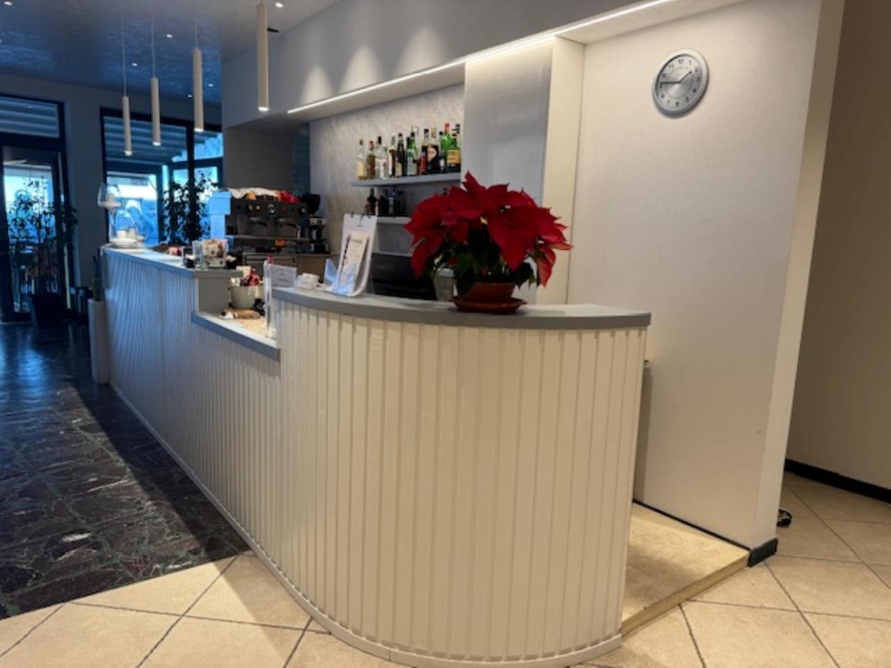 Hotel Ristorante Milton Varazze Luaran gambar