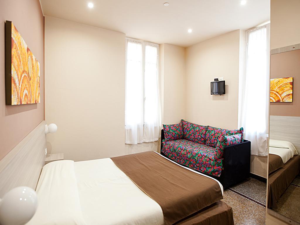 Hotel Ristorante Milton Varazze Luaran gambar