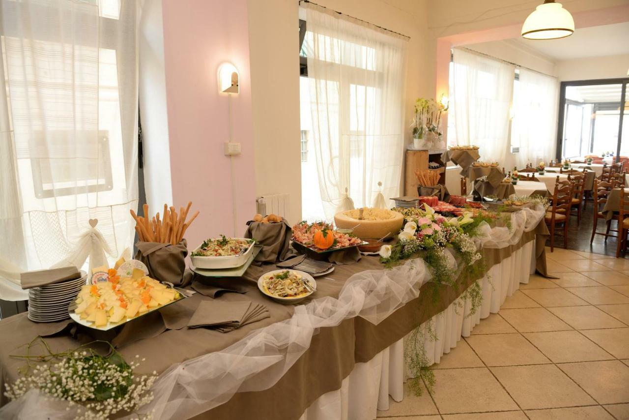 Hotel Ristorante Milton Varazze Luaran gambar
